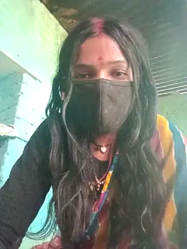 Snapshot of Desi_Couple_P chatting on March 15, 7:03 am Desi Couple P online show from March 15, 7:03 am