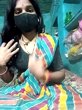 Snapshot of Desi_Couple_P chatting on March 24, 2:33 pm Desi Couple P online show from March 24, 2:33 pm