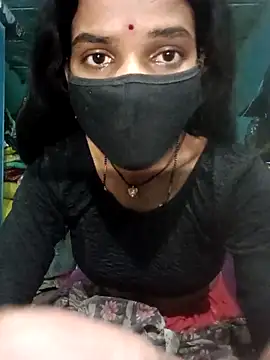 Snapshot of Desi_Couple_P chatting on March 29, 3:45 pm Desi Couple P online show from March 29, 3:45 pm