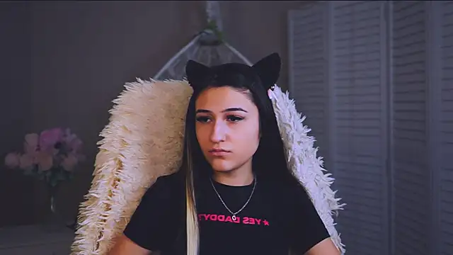 Snapshot of TerezaRobinson chatting on February 26, 12:26 pm TerezaRobinson online show from February 26, 12:26 pm