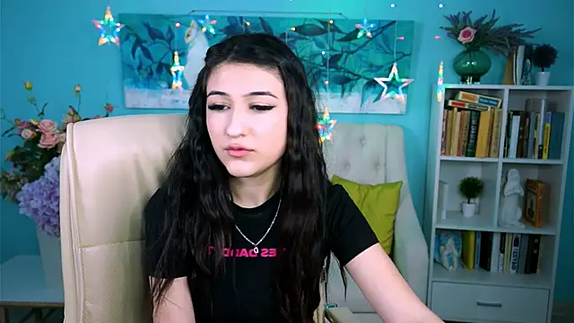 Snapshot of TerezaRobinson chatting on February 28, 8:15 am TerezaRobinson online show from February 28, 8:15 am