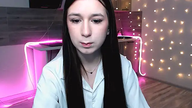 Snapshot of miaharrington chatting on February 20, 7:14 pm miaharrington online show from February 20, 7:14 pm