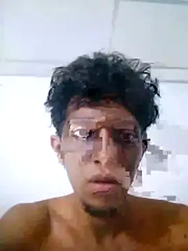 Snapshot of Noscay chatting on June 28, 4:57 pm Noscay online show from June 28, 4:57 pm