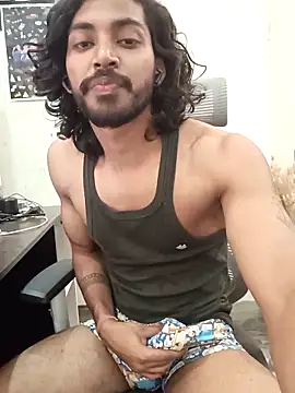 Snapshot of Yk_physique chatting on March 3, 3:07 pm Yk physique online show from March 3, 3:07 pm