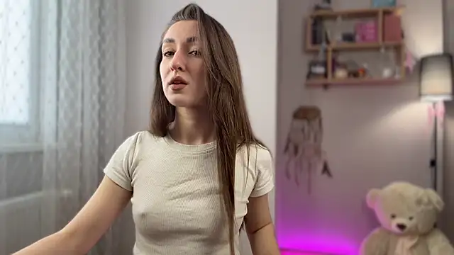  JaneMoon  online show from April 16, 7:42 am