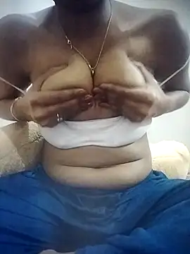 Snapshot of RUHI-24 chatting on February 25, 7:45 pm RUHI-24 online show from February 25, 7:45 pm