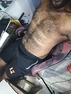 Tinku 1324 online show from April 15, 4:30 am