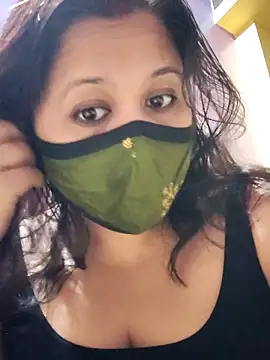 Snapshot of pikachush chatting on April 5, 2:09 am pikachush online show from April 5, 2:09 am