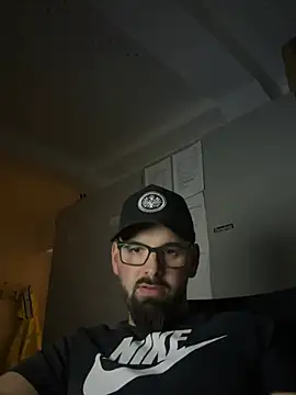 Snapshot of xxxsharkexxx chatting on February 12, 8:15 pm xxxsharkexxx online show from February 12, 8:15 pm