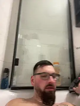 Snapshot of xxxsharkexxx chatting on February 13, 10:17 pm xxxsharkexxx online show from February 13, 10:17 pm