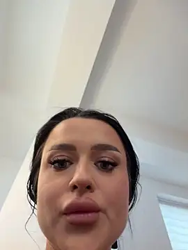 Snapshot of Katty_Pery chatting on April 30, 2:01 pm Katty Pery online show from April 30, 2:01 pm