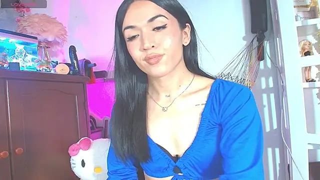 Yiyii online show from March 19, 7:51 pm