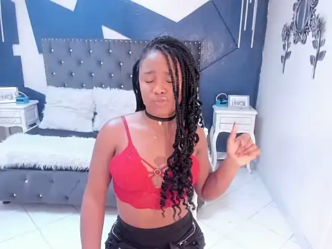 Snapshot of Lexy__grey_ chatting on February 11, 8:58 pm Lexy grey online show from February 11, 8:58 pm