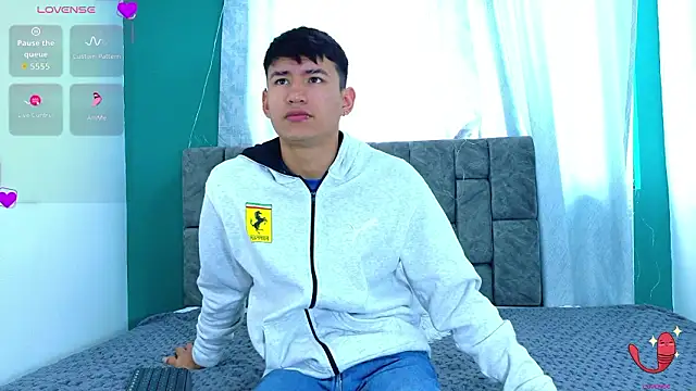 Snapshot of NicolasTorrez chatting on February 12, 7:42 pm NicolasTorrez online show from February 12, 7:42 pm