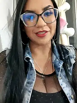 Snapshot of sensual_muse chatting on February 27, 3:28 am sensual muse online show from February 27, 3:28 am