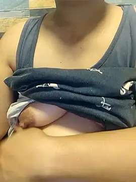 squirtshantal online show from February 10, 11:20 pm