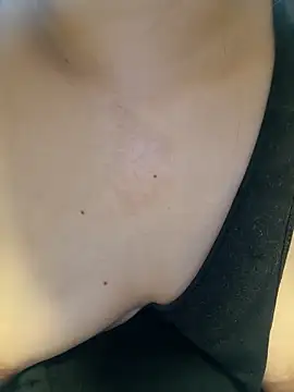 squirtshantal online show from March 23, 12:25 am