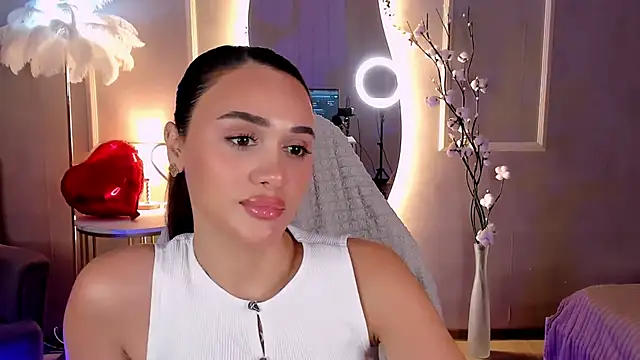 Snapshot of Kimberly_Chapman chatting on February 15, 7:51 am Kimberly Chapman online show from February 15, 7:51 am