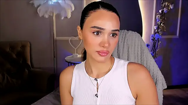 Snapshot of Kimberly_Chapman chatting on March 10, 6:18 am Kimberly Chapman online show from March 10, 6:18 am