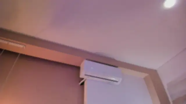Snapshot of _victoria_lee chatting on April 29, 12:42 pm victoria lee online show from April 29, 12:42 pm