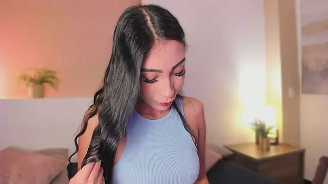 Snapshot of _victoria_lee chatting on April 30, 12:33 pm victoria lee online show from April 30, 12:33 pm
