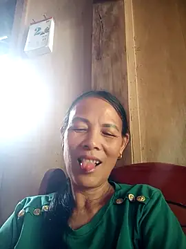 Snapshot of toyo_668 chatting on July 17, 8:10 am toyo 668 online show from July 17, 8:10 am