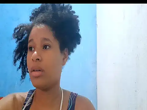 MadelynStamant online show from March 18, 12:19 pm