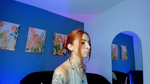 Snapshot of Justmia69 chatting on June 12, 12:20 am Justmia69 online show from June 12, 12:20 am