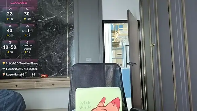 Snapshot of Alittleasaingirl chatting on March 2, 7:09 am Alittleasaingirl online show from March 2, 7:09 am