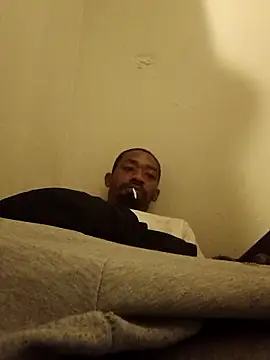 stressrliver88 online show from March 29, 8:20 pm