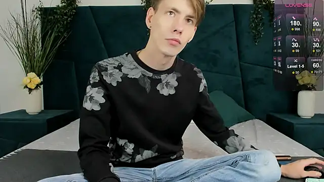 Erick Wilson online show from November 21, 7:40 am