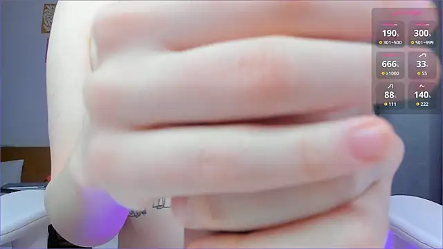 AdeleBabyGirl online show from March 27, 4:51 am