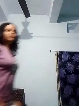 Snapshot of Anushka_Singh0 chatting on February 21, 3:57 pm Anushka Singh0 online show from February 21, 3:57 pm