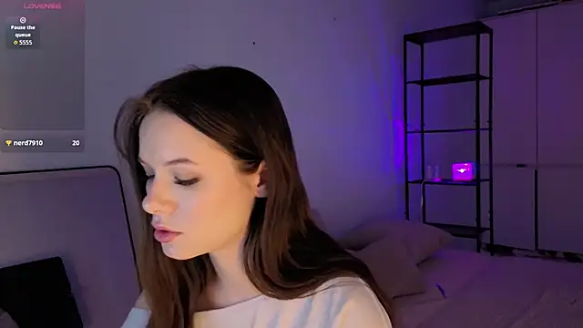 SirenBeatrice online show from April 4, 9:07 am