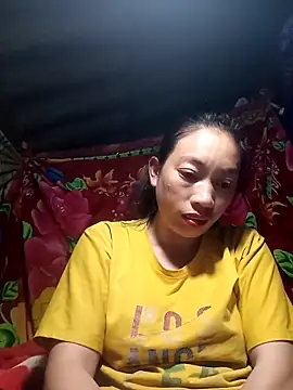 Snapshot of Susuu5790 chatting on February 15, 6:43 am Susuu5790 online show from February 15, 6:43 am