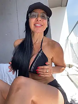 caritoo21 online show from June 14, 4:09 pm