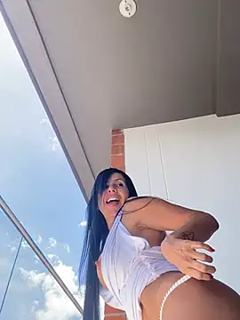 caritoo21 online show from June 21, 4:42 pm