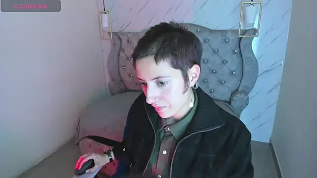 Snapshot of Fieramadame chatting on February 20, 7:14 pm Fieramadame online show from February 20, 7:14 pm