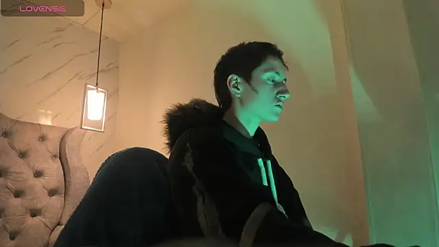 Snapshot of Fieramadame chatting on February 25, 12:04 pm Fieramadame online show from February 25, 12:04 pm