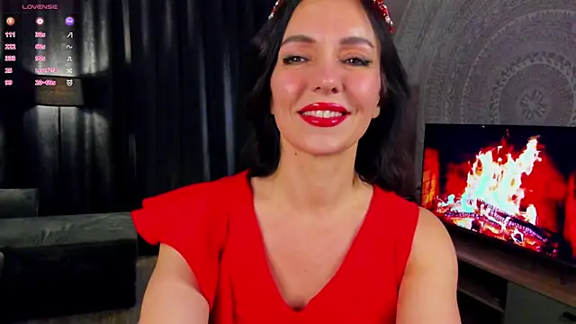 Snapshot of Shanita_moon chatting on May 6, 6:13 pm Shanita moon online show from May 6, 6:13 pm