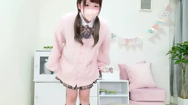 Snapshot of sumire_3 chatting on February 25, 3:54 pm sumire 3 online show from February 25, 3:54 pm