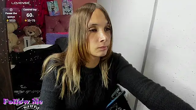 Tiffanny bunny97 online show from April 16, 11:07 pm