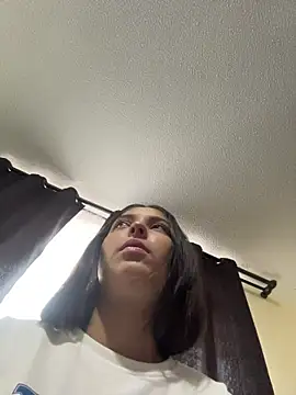 Snapshot of Lucyfer_fire chatting on March 1, 11:34 am Lucyfer fire online show from March 1, 11:34 am