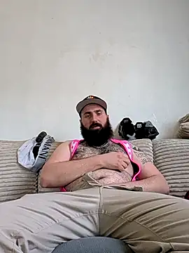 Snapshot of daddyboucher69 chatting on March 4, 4:02 pm daddyboucher69 online show from March 4, 4:02 pm