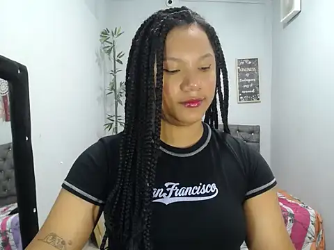 Snapshot of willowsweett chatting on May 22, 11:27 am willowsweett online show from May 22, 11:27 am