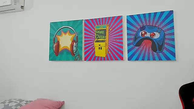 Thomas walker14 online show from April 10, 12:54 pm