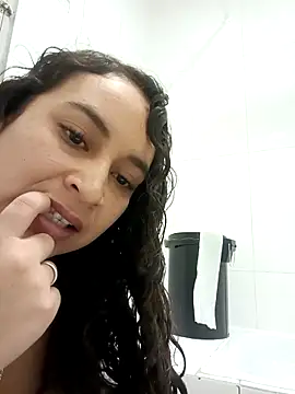 Afrodita4exotic online show from February 18, 3:30 pm