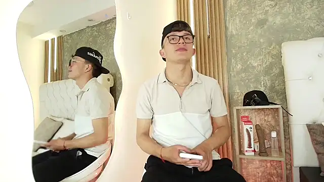 Dark Nico online show from March 29, 3:50 am