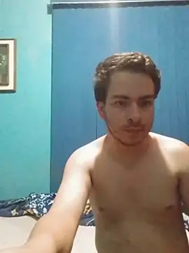 Snapshot of vinicius_ribas chatting on February 16, 3:13 am vinicius ribas online show from February 16, 3:13 am