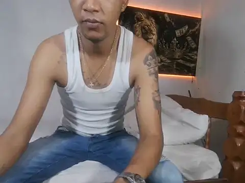 Snapshot of badboy_master chatting on June 13, 7:56 pm badboy master online show from June 13, 7:56 pm